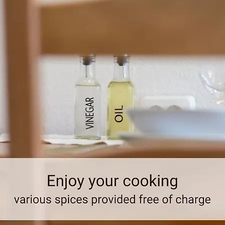 Live Like A Local In An Old Historic House Apartamento