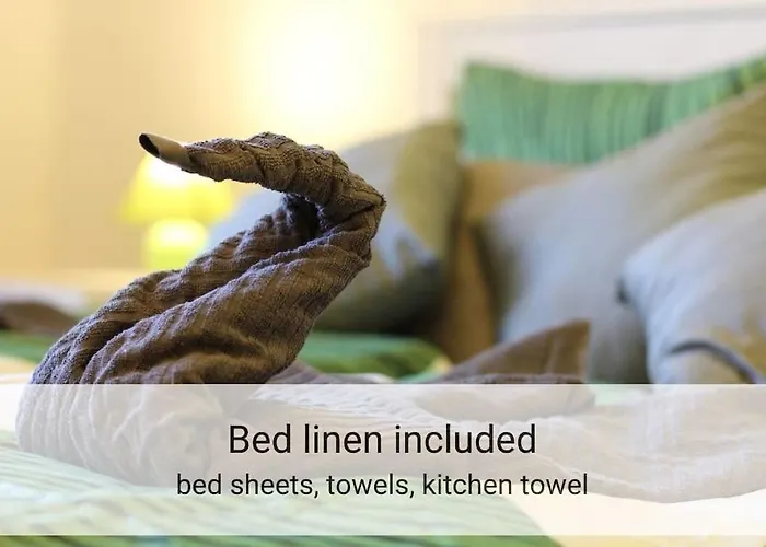 Apartament Live Like A Local In An Old Historic House *