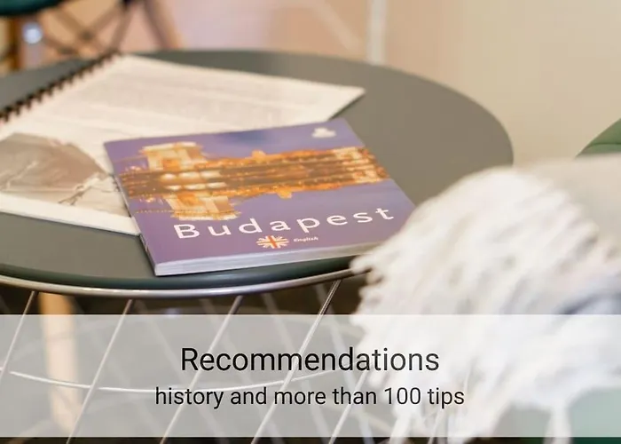 Live Like A Local In An Old Historic House Apartament *